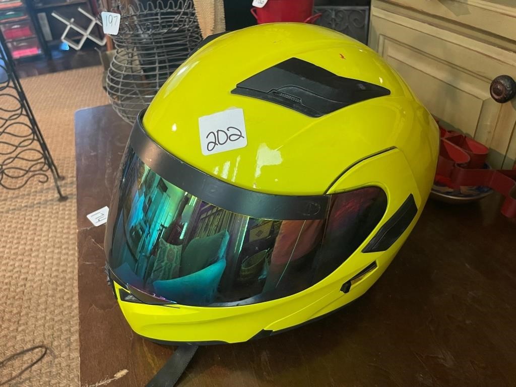 XL Istorm Helmet