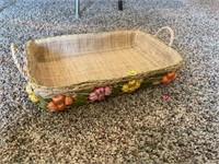 weaved basket tray