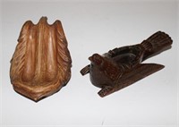 2 CARVED WOODEN PIPE STANDS