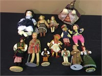 LOT OF 13 DOLLS