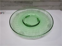 ETCHED GREEN DEPRESSION PLATTER