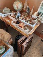 Vintage Square Oak Dinning Room / Kitchen Table