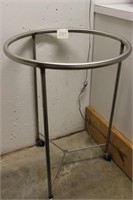 Rolling metal frame rolling laundry cart