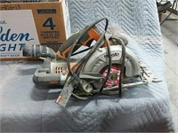 Ridgid R3401 saw with dust collector