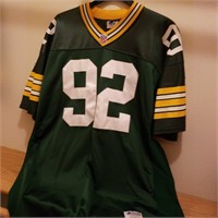 Packers shirt size 52 on the tag nice.