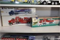 Clark, 7/11, and Sears Santa Toy Semis