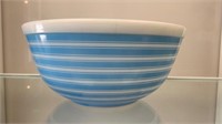 Vintage Pyrex Blue Stripe Nesting Mixing Bowl