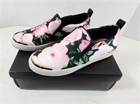 NEW Expression Lucy Floral Shoes (Size: 8)