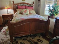 Broyhill queen bed frame head and foot board