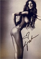 Autograph COA Gisele Bundchen Photo