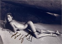 Autograph COA Gisele Bundchen Photo