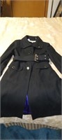 Ladies Size 6 Kenneth Cole Wool Blend Coat.