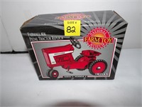Farmall 806 Mini Pedal Tractor