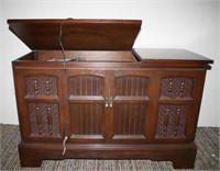 Record Player Cabinet; Poowers on