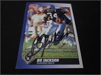 Bo Jackson signed Trading Card w/Coa