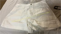 Universal thread shorts, size 12