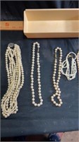 Pearl necklaces (not authentic) & pearl style