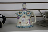 ENGLAND TEA POT