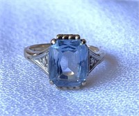 10k Gold Blue Topaz and Diamond Ring