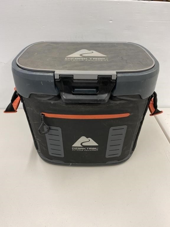 Ozark Trail Outdoor Equipment Cooler