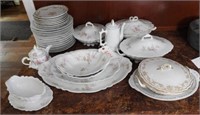 Approximately 30pcs of Haviland and Bavarian