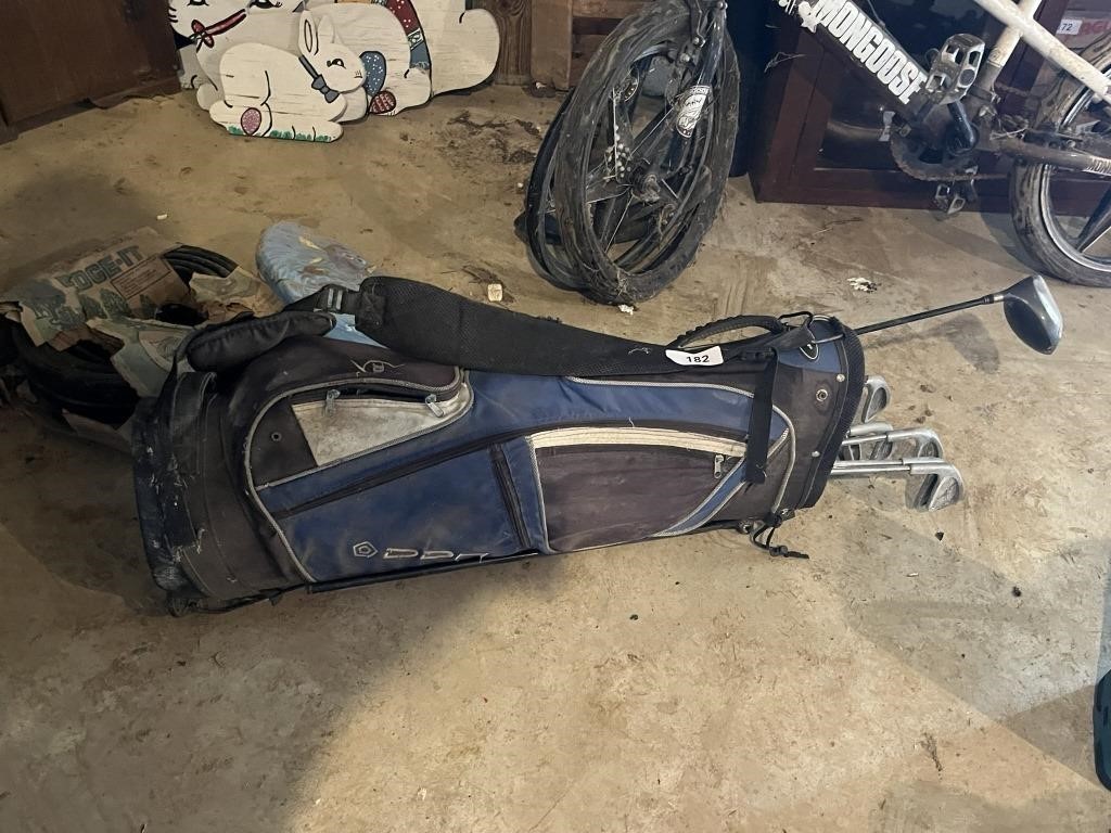 Foremost Left-Handed Golf Clubs & Bag