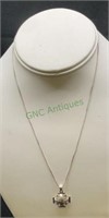 Beautiful sterling silver 16 inch chain and cross