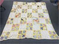 Old yellow-white quilt (6ft x 7ft) hand tied
