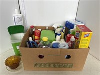 Box of cleaning supplies, misc
