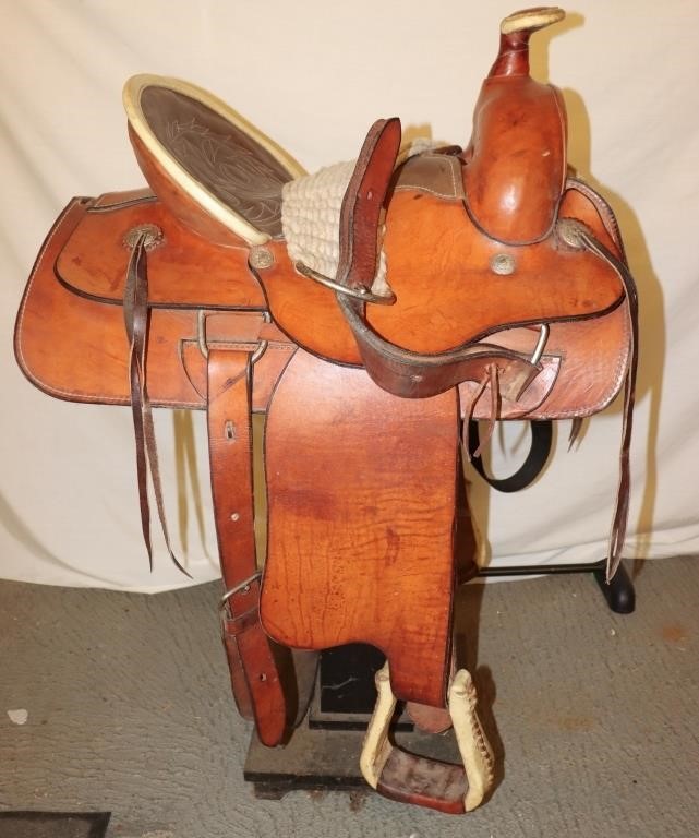 16" Buffalo Saddlery Custom Made Western Saddle