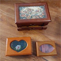 Jewelry boxes