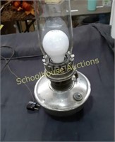 Electrified Aladden Oil Lamp (works) with glass