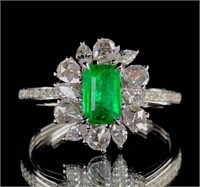 0.65ct Natural Emerald Ring, 18k gold