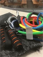 RESISTANCE BANDS & GRIPZ (DISPLAY)