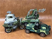 Treasure Hunt Lot (4) Army/Military Vehicles