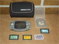 Game Boy Advance w/5 Games & Case