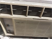 Whirlpool Window Unit (Condition Not Known)