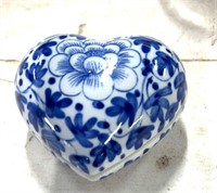 Blue and white candy dish