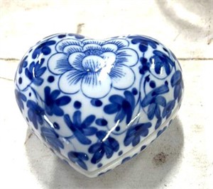 Blue and white candy dish