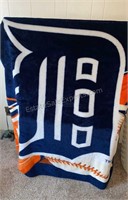 Tigers Throw Blanket
