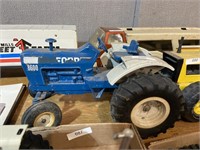 ford 8600 metal tractor