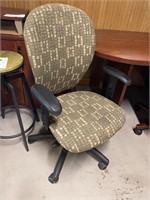 Used office chair kimball green print