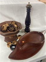 Wooden rings for cutlery, wooden fruit stand,