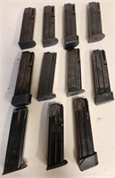 P - LOT OF 11: 9MM  AMMO MAGS (Q37)