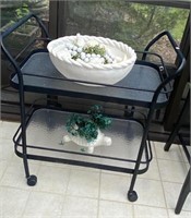 Outdoor serving cart set glass shelves