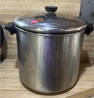 Stock Pot and Contents (kitchen)