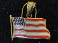 14K Gold American Flag Pendant 0.5 inches 2.6g