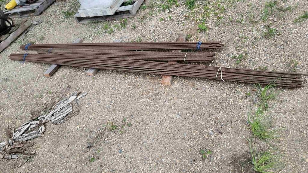 Qty of 1/2" Rebar