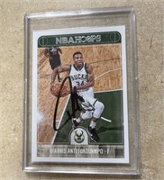 Giannis Antetokounmpo Signed Trading Card