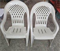 2 White Outdoor Plastic Chairs